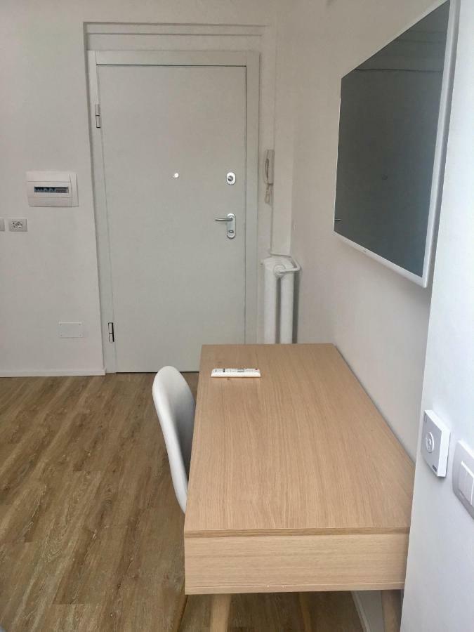 Corso Venezia Apartment Милан Экстерьер фото